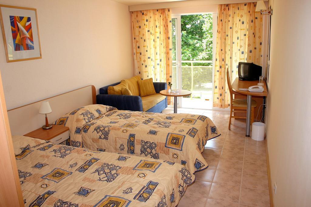 Hotel Orhidea Albena Habitación foto